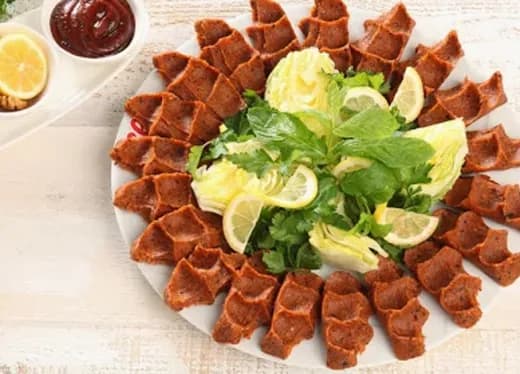 Geleneksel etli çiğköfte ile modern ve güvenli etsiz çiğköfte arasındaki farklar